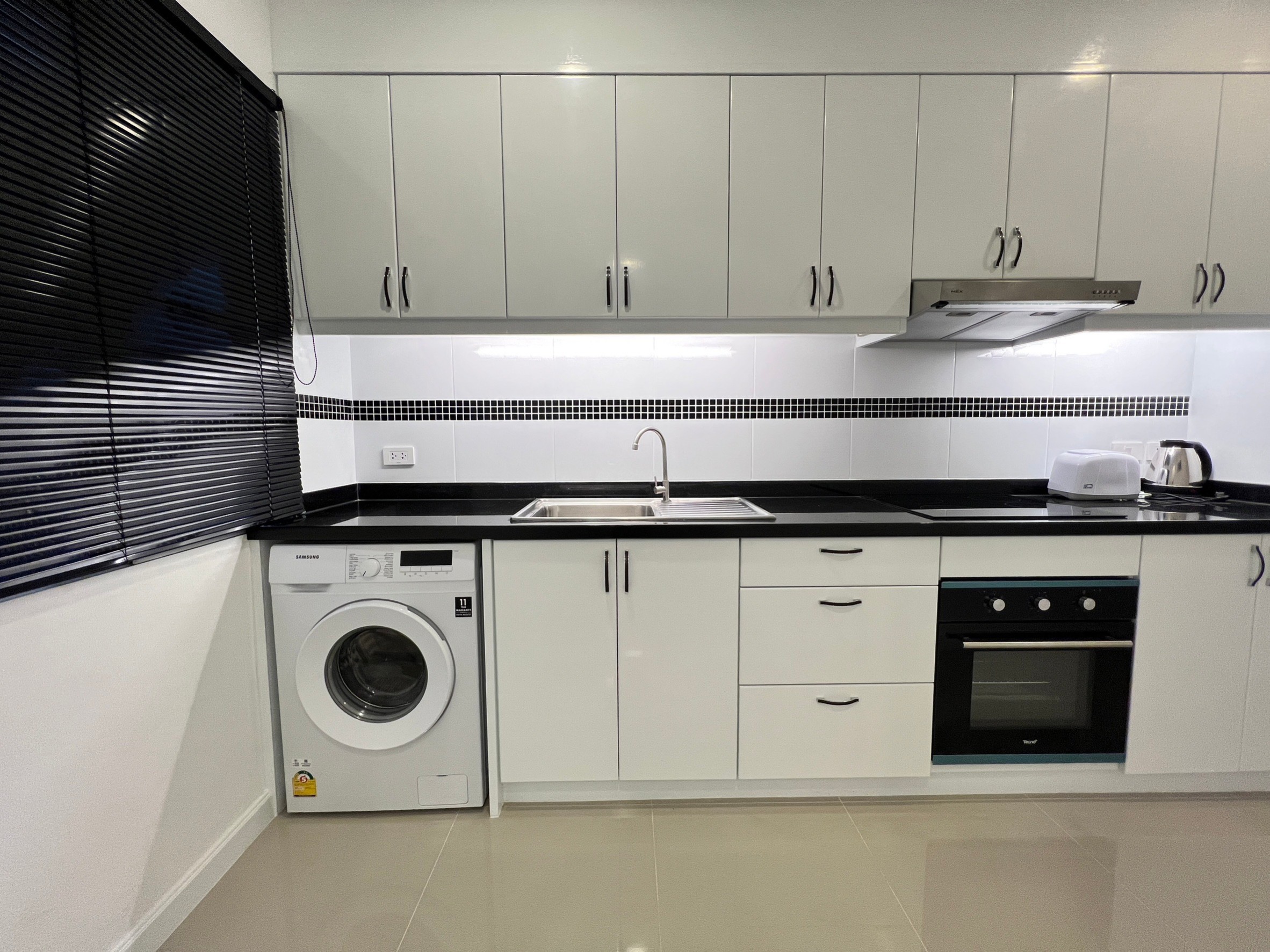 Baan Suan Lalana/TB/F3 1 BED · 1 BATH · 65 SQ M · 1 BALCONY · CORNER CONDO 13
