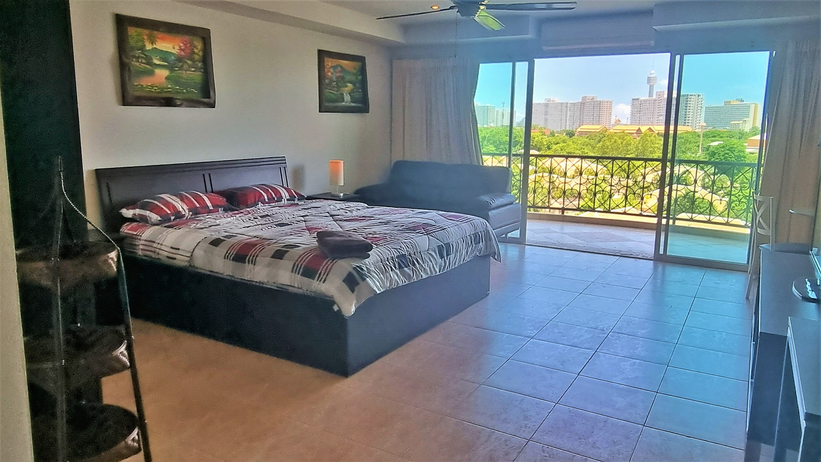 The Residence/F7 LARGE STUDIO · 1 BATH · 52 SQ M · BALCONY 3