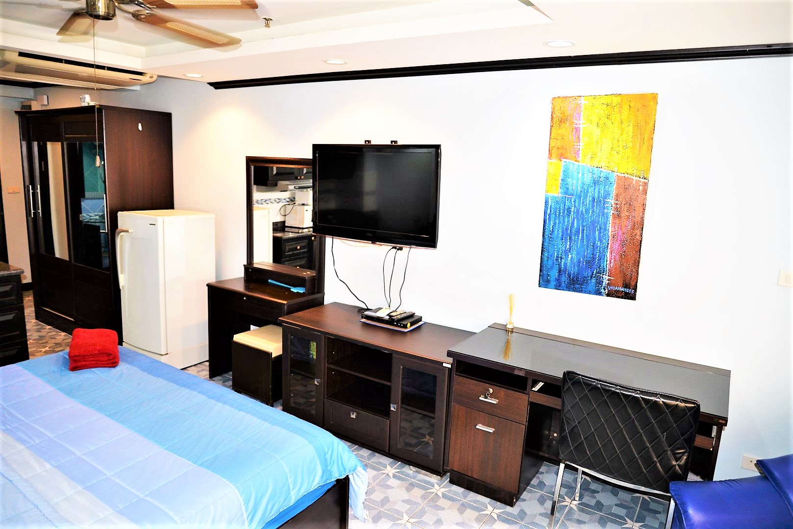 Jomtien Beach Condominium/A3/F3 STUDIO · 1 BATH · 30 SQ M · 1 BALCONY 4