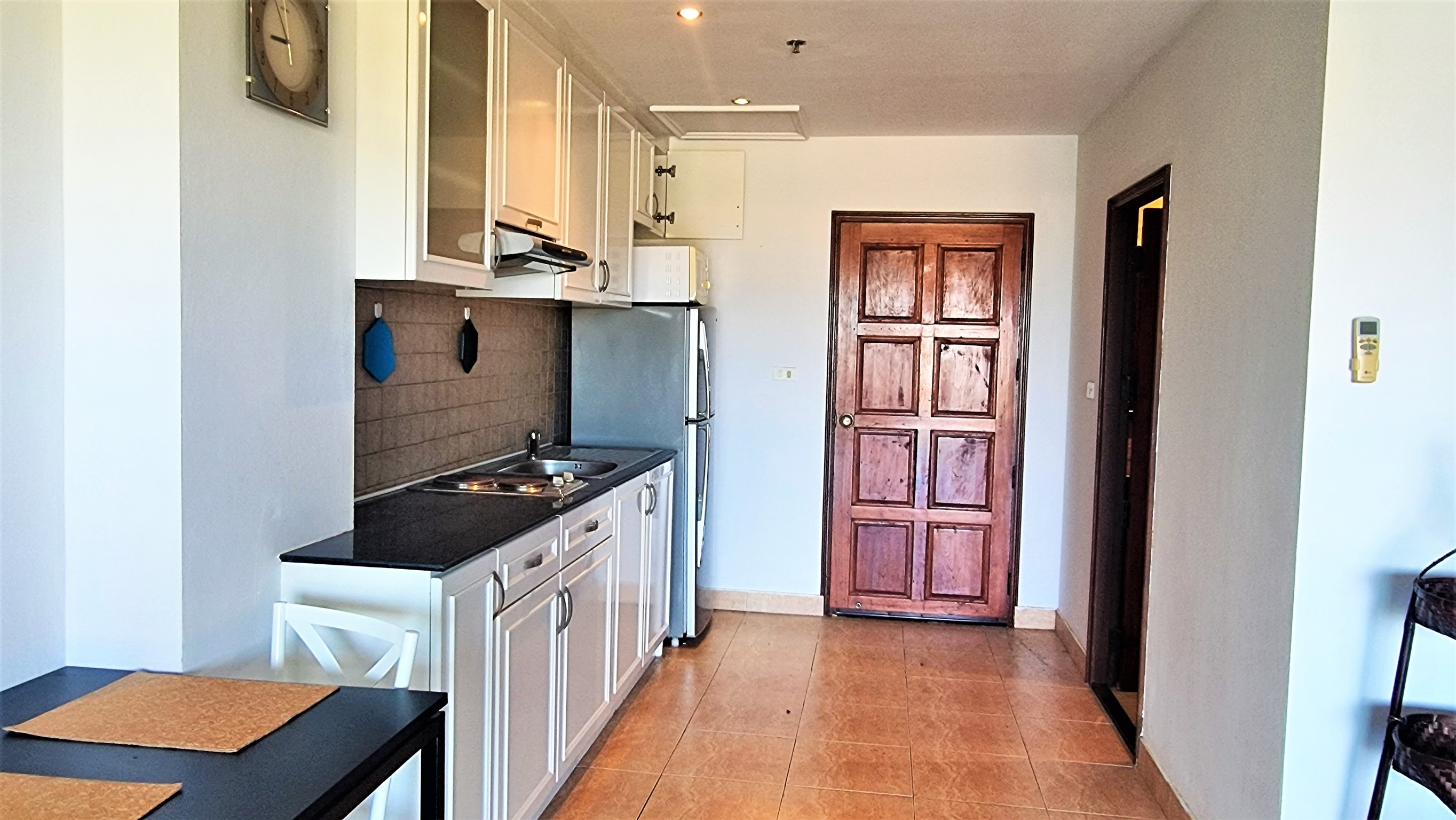 The Residence/F7 LARGE STUDIO · 1 BATH · 52 SQ M · BALCONY 10