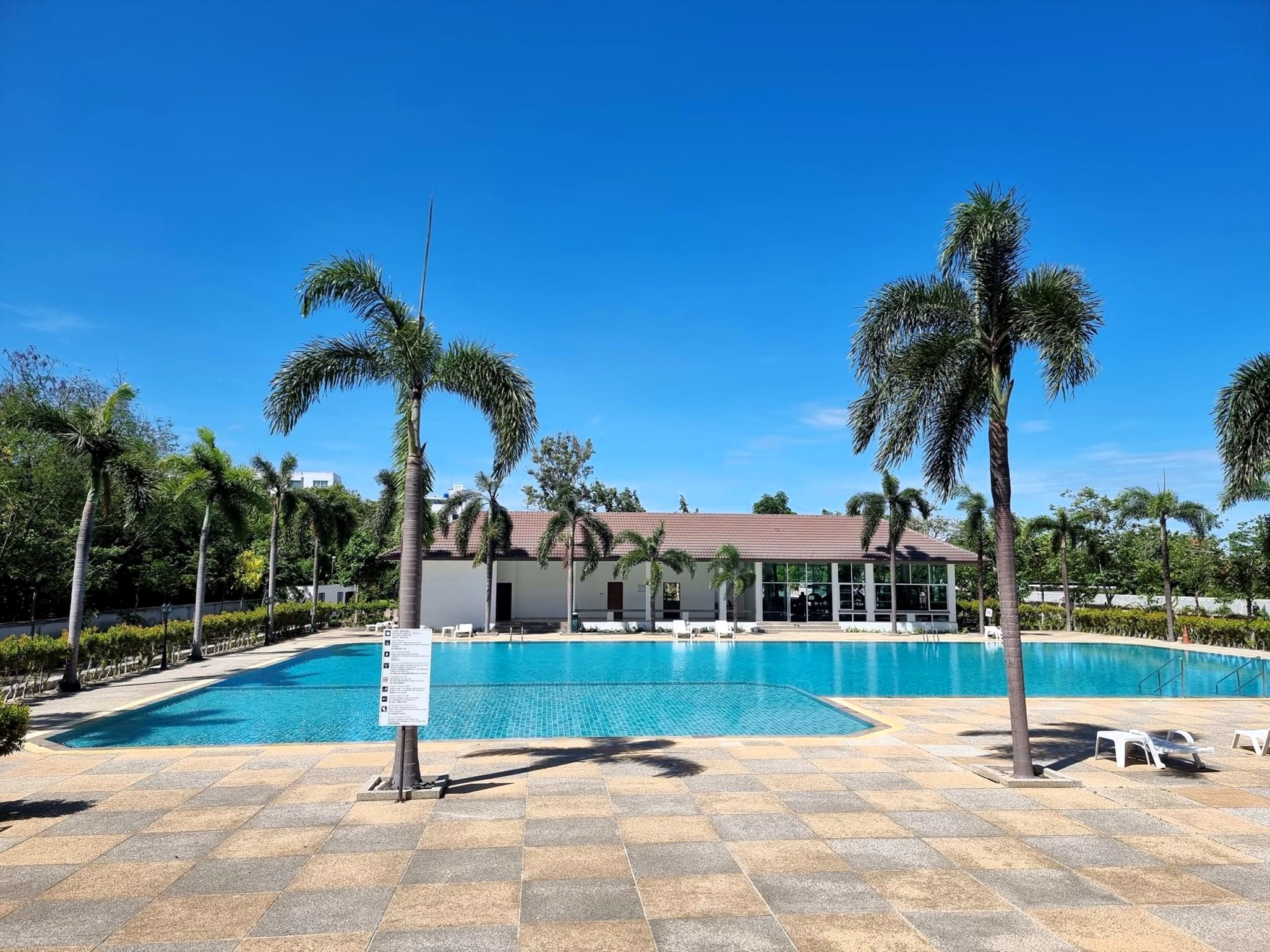 View Talay 8/F8 LARGE STUDIO · 1 BATH · 48 SQ M · 1 BALCONY · FANTASTIC SEA VIEW 30