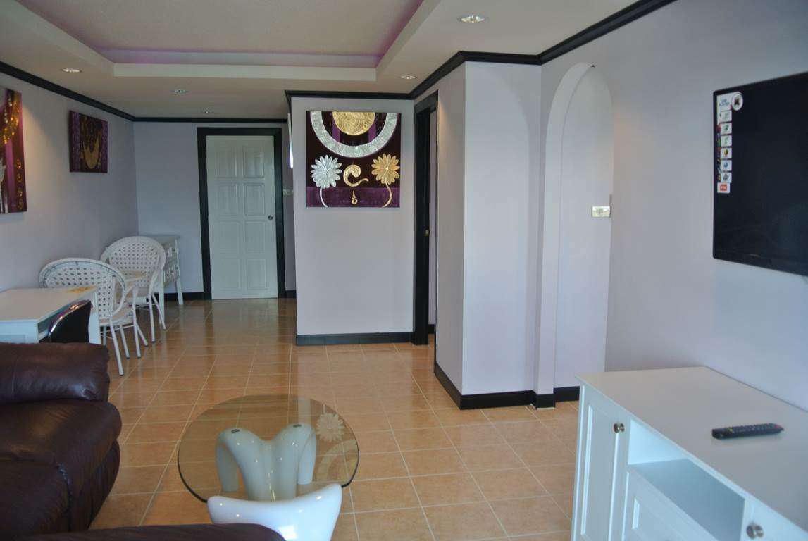 Angket/F11 LUXURY 1 BED · 1 BATH · 74 SQ M · LARGE BALCONY 2