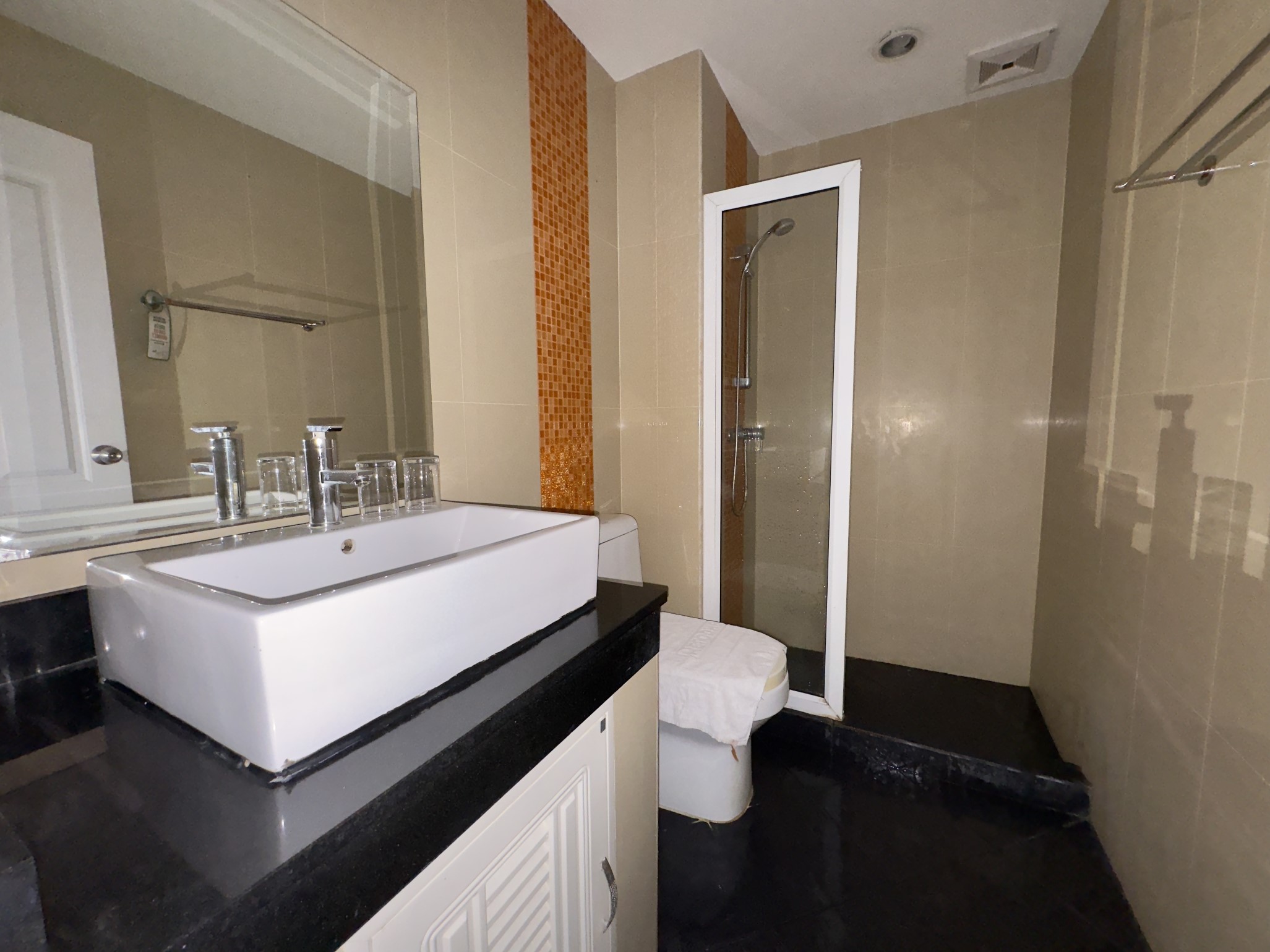 New Nordic VIP 4/F2 STUDIO · 1 BATH · 33 SQ M · 1 BALCONY · POOL VIEW 4