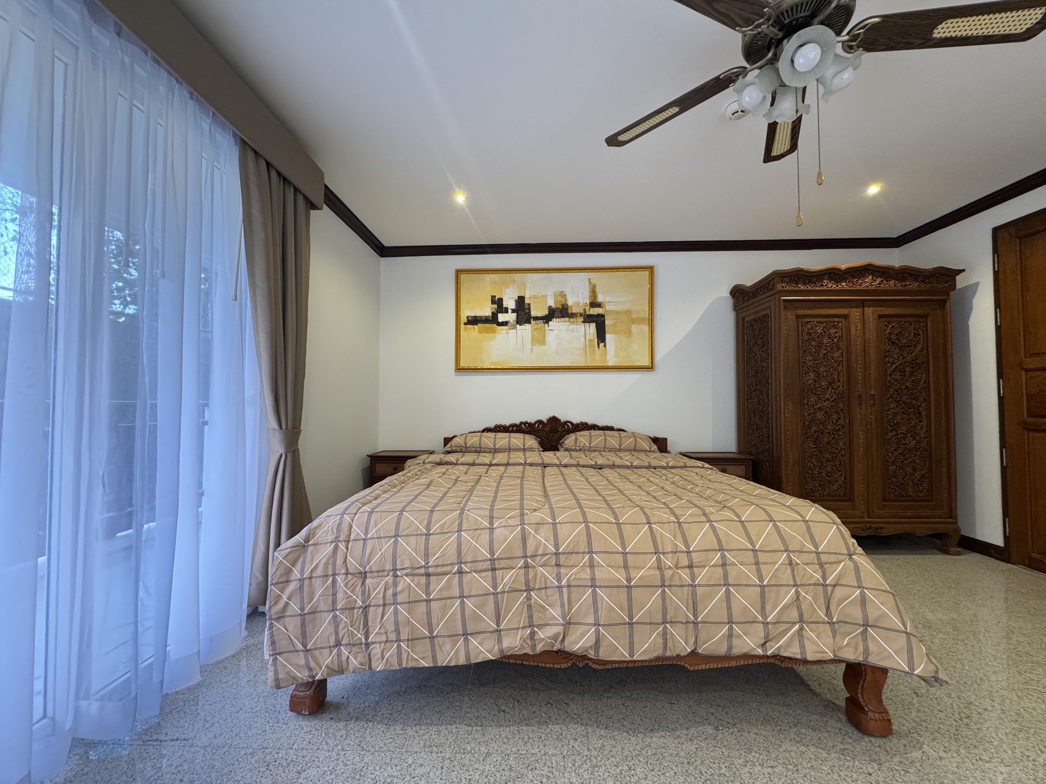 Royal Hill Resort/F2 LARGE CORNER CONDO · 2 BED · 2 BATH · 139 SQM · 3 LARGE BALCONIES · GARDEN VIEW 19
