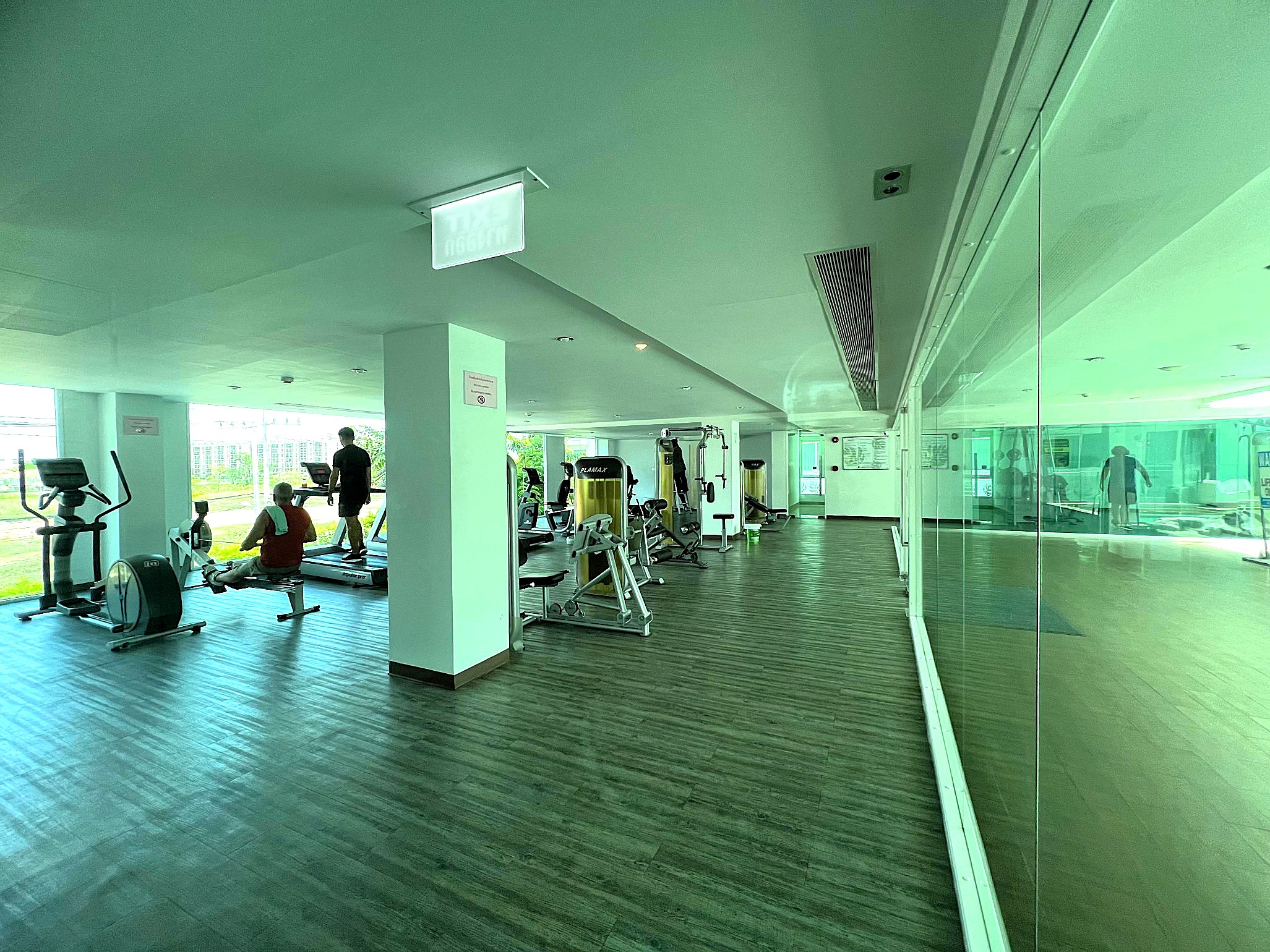 One Bedroom 35sqm Condo in Amazon Residence Jomtien 600 Meters from Beach 24
