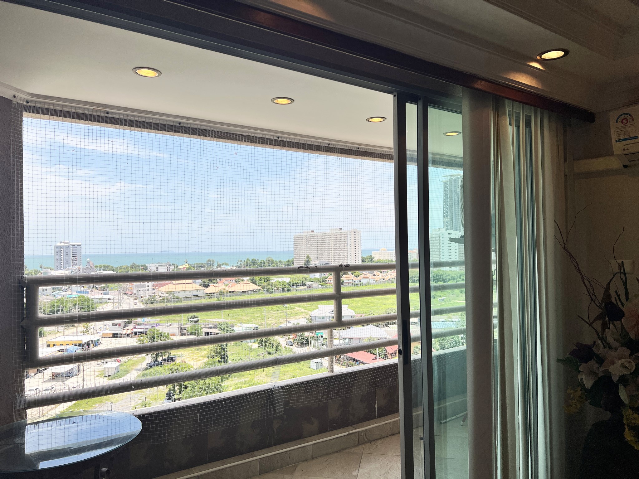 Angket/F12 LARGE STUDIO · 1 BATH · 53 SQ M · 1 BALCONY · SEA VIEW 10