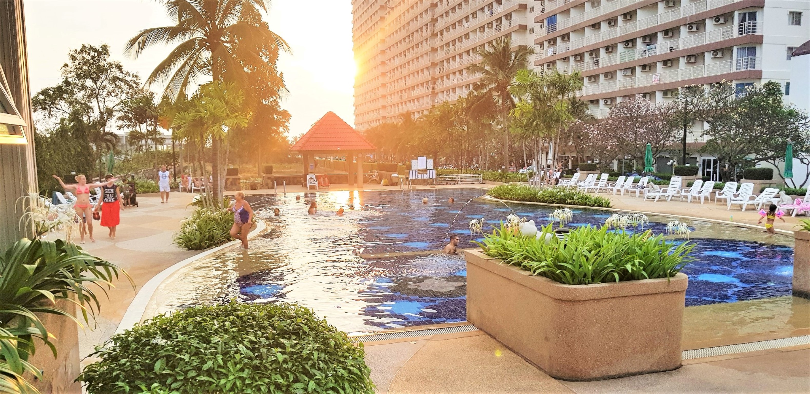 Jomtien Beach Condominium/S1/F3 1 BED · 1 BATH · 68 SQ M · 2 BALCONIES 25