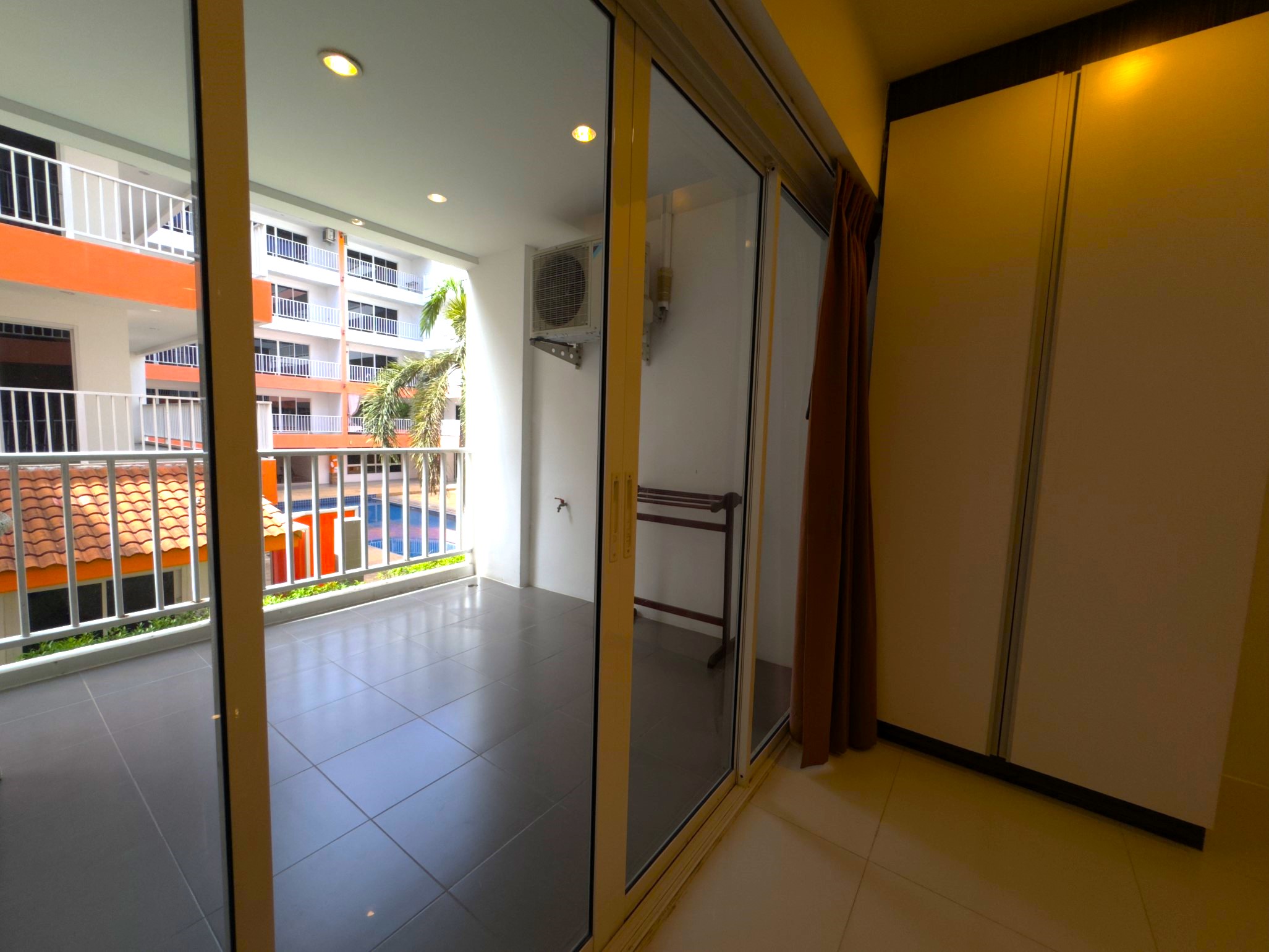 NORDIC Suites 3/F2 STUDIO · 1 BATH · 42 SQ M · 1 BALCONY · POOL VIEW 15