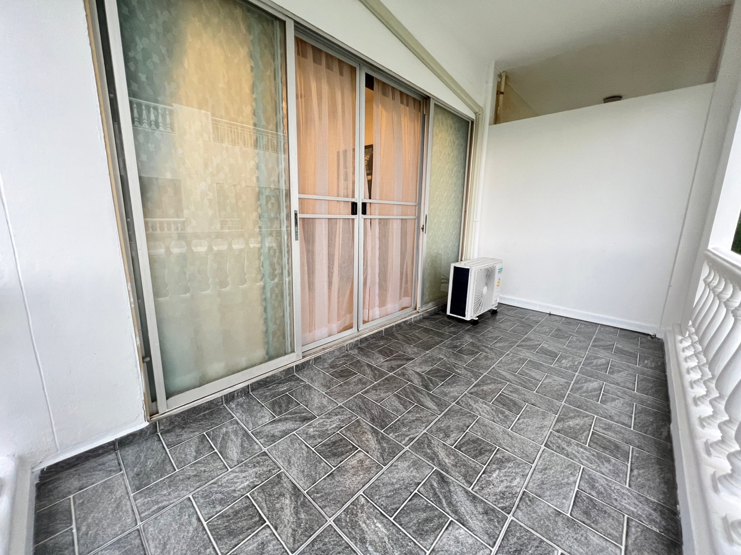 Baan Suan Lalana/TB/F3 1 BED · 1 BATH · 65 SQ M · 1 BALCONY · CORNER CONDO 19